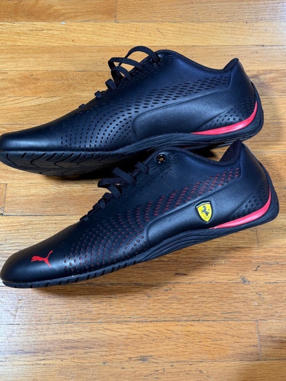 Puma Ferrari Drift Cat 5 Ultra II Men’s 10 Black Red Driving Shoes 306422-01